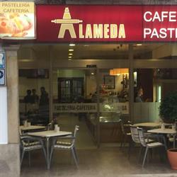 Cafeteria y Pasteleria Alameda C.B, Salcidos