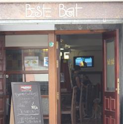 Bar Beste Bat, Santurtzi