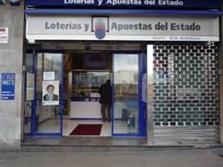 Administracion de Loteria Numero 32 - San Mames, Bilbao