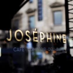 Joséphine, Barcelona