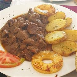 LA Cazuela, Campofrío
