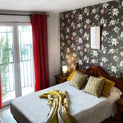 Hostal Azahara Nerja