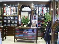 Boutique May, Llanes