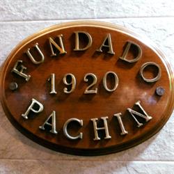 Hostal Pachín y el gordo, Mieres