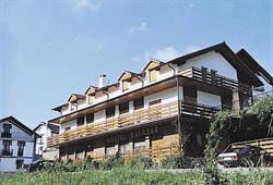 Hostal Rural Salazar 26 al 29, Oronz