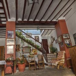 Posada Maruja, Liétor