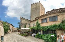 Can Nau, Peratallada