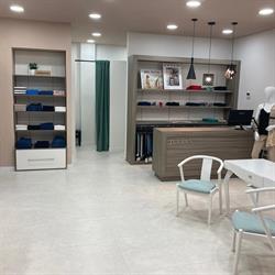 Julian, Elche