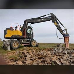 Excavaciones Nico, Casas del Monte