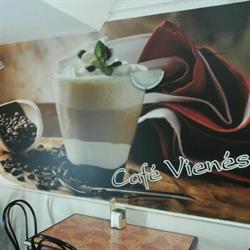 Cafe Vienes, Ourense