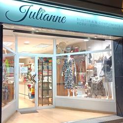 Julianne Bijuteria ,Teles &Complements, Balaguer