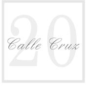 Calle Cruz, Campos