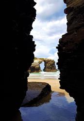 Hotel Playa de las Catedrales, Reinante