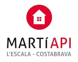 Martíapi, L'Escala