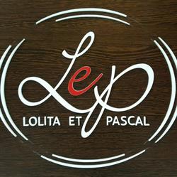 Lolita et Pascal, Manises