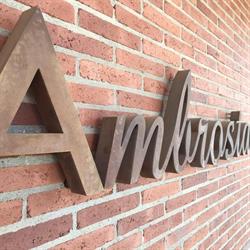 Ambrosia Restaurant, Rossello