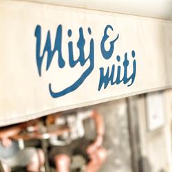 Mitj & Mitj Bar, Port d'Andratx