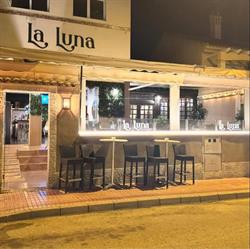 La Luna Restaurante, La Chismosa