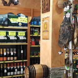 Bodega Uxia, Mataró