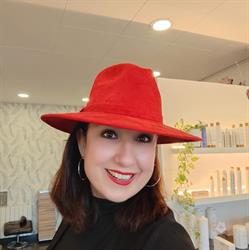 Mar Lugué peluquería estética láser spa capilar, Vilanova del Valles