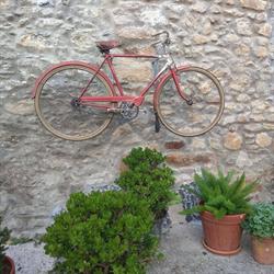 La Bicicleta Casa Rural, Rada