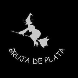 Bruja de Plata, Baza