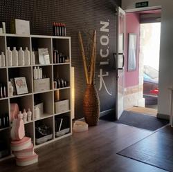 Salon Rocio Trovo, Bargas