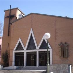Parroquia Santos Apóstoles Felipe y Santiago El Menor, Madrid