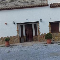Cuevas Lourdes, Benamaurel