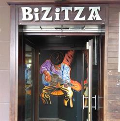 Bar Cafe Bizitza, San Juan