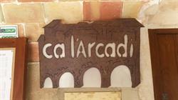 Ca l'Arcadi, Monells