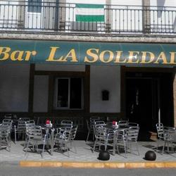 Bar la soledad, Pilas