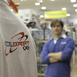 Model Expert Rc, Camas