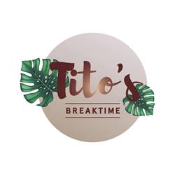 Bar Tito's Breaktime, Laredo