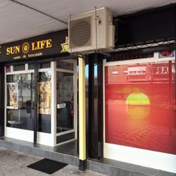 Sun life Centro De Bronceado and Tattoo, Madrid