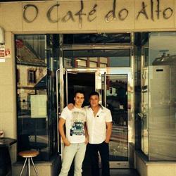 O cafe do alto, Narón