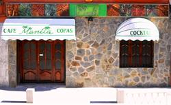 Café Y Copas Manila, Baza