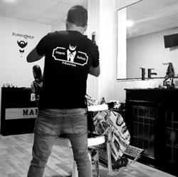 Peluquería y barbería Marin, Viana
