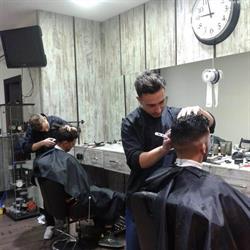 Barbershop Sigloxxl, Alora