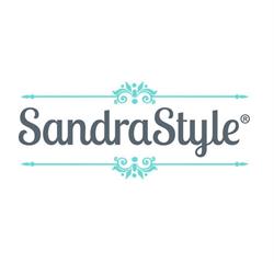 Sandra Style, Monzón