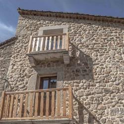 Casa Cuesta del Reloj, Piedralaves