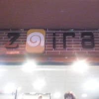 Modas Zaira, Petrel