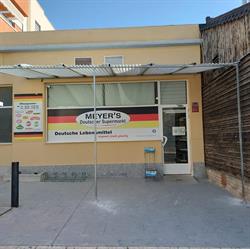 MEYER'S Deutscher Supermarkt, La Chismosa