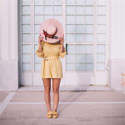 OLIVIAYCLOE. CITA PREVIA MADRID, Madrid