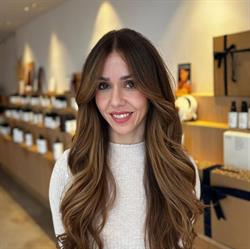 Carmen Pino Peluqueria Saludable Secretos del agua, Alora