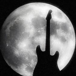 Moon Rock, Mungia