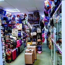 Priority Tienda De Regalos y complementos, Almería