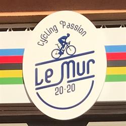 Le Mur, Martorell