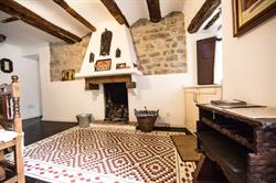 La casa escondida, Sabiote