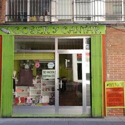 Coser y cantar arreglos, Móstoles